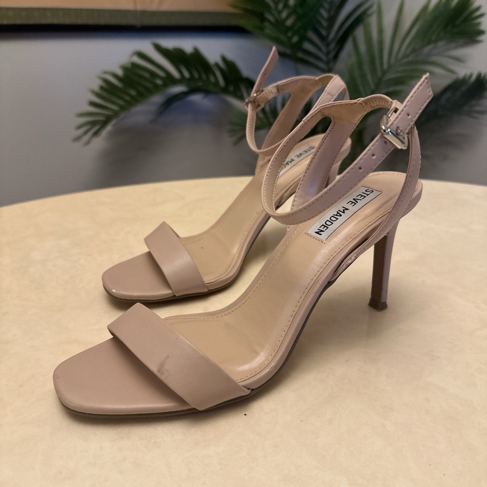 Steve Madden Cream Heels Stiletto Sandals